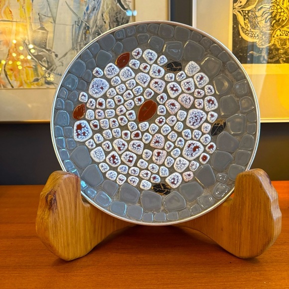 Mid Century 10” Round Mosaic Tray/ Plate Gray brown White and Leaf Tiles - Picture 1 of 11